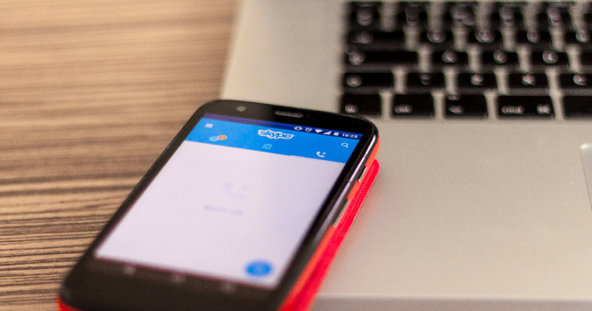 How to Perform a Social Media Competitor Analysis in 2024?