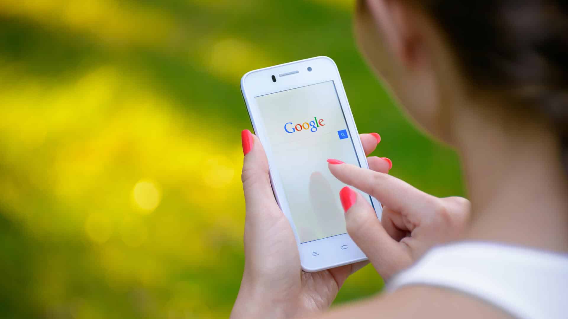 Google tests Nearby Events and Deals feature for local businesses