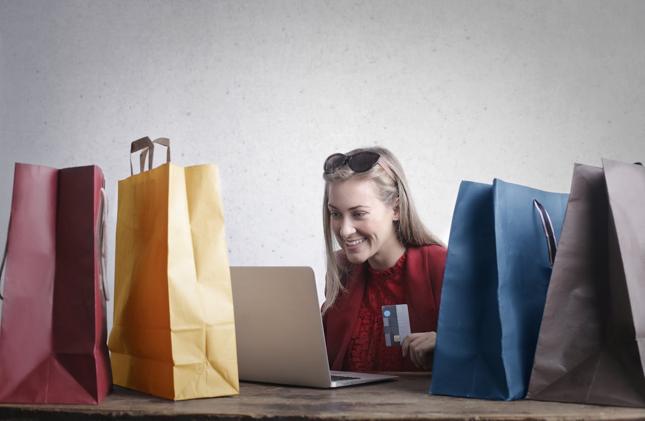 11 Ecommerce Digital Marketing Strategies + Costs & How to Drive Sales