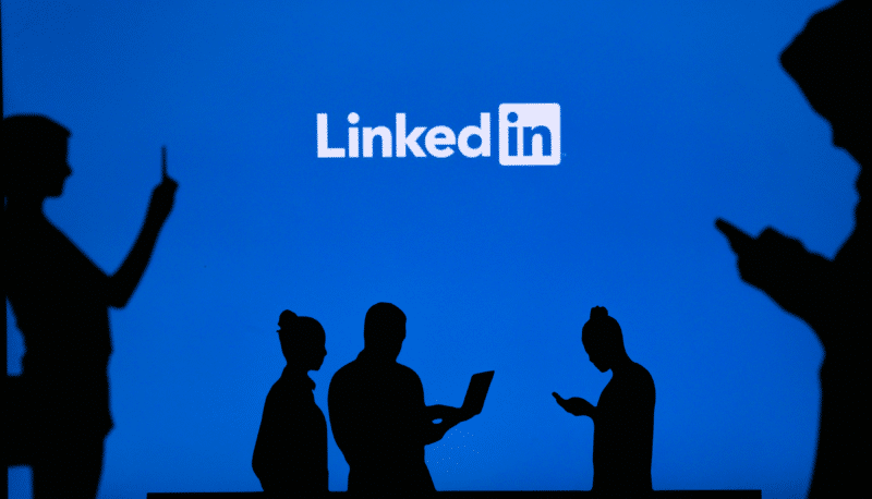 LinkedIn drops user targeting based on Groups data