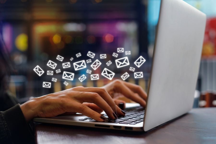 10+ Email Etiquette Rules Every Pro Should Know in 2024