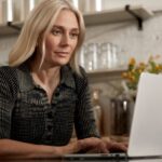 Woman Business Laptop Retail